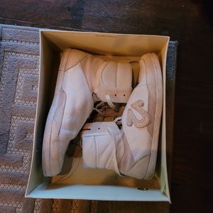 True religion hitops